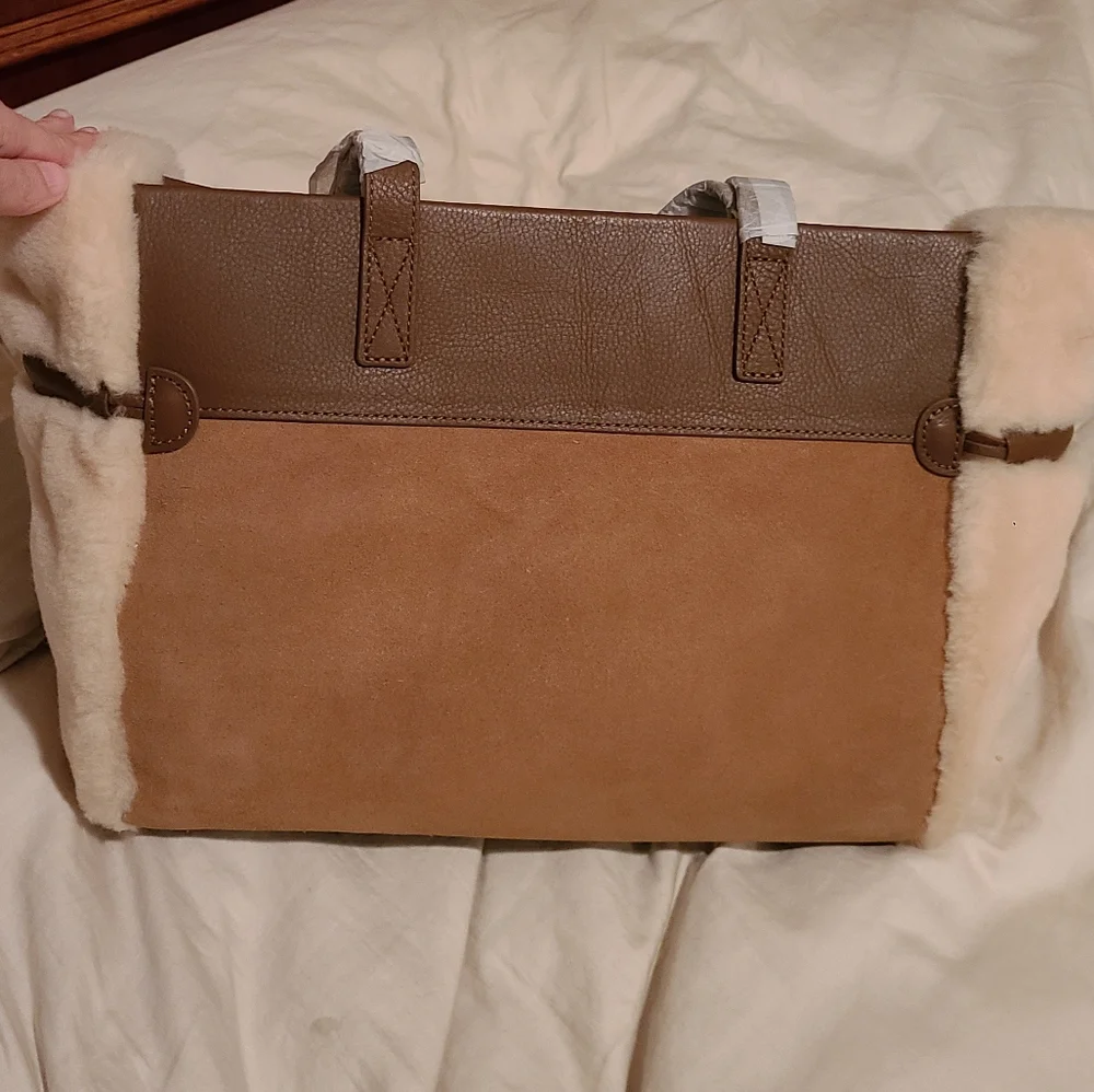 UGG Tote Bag 👜